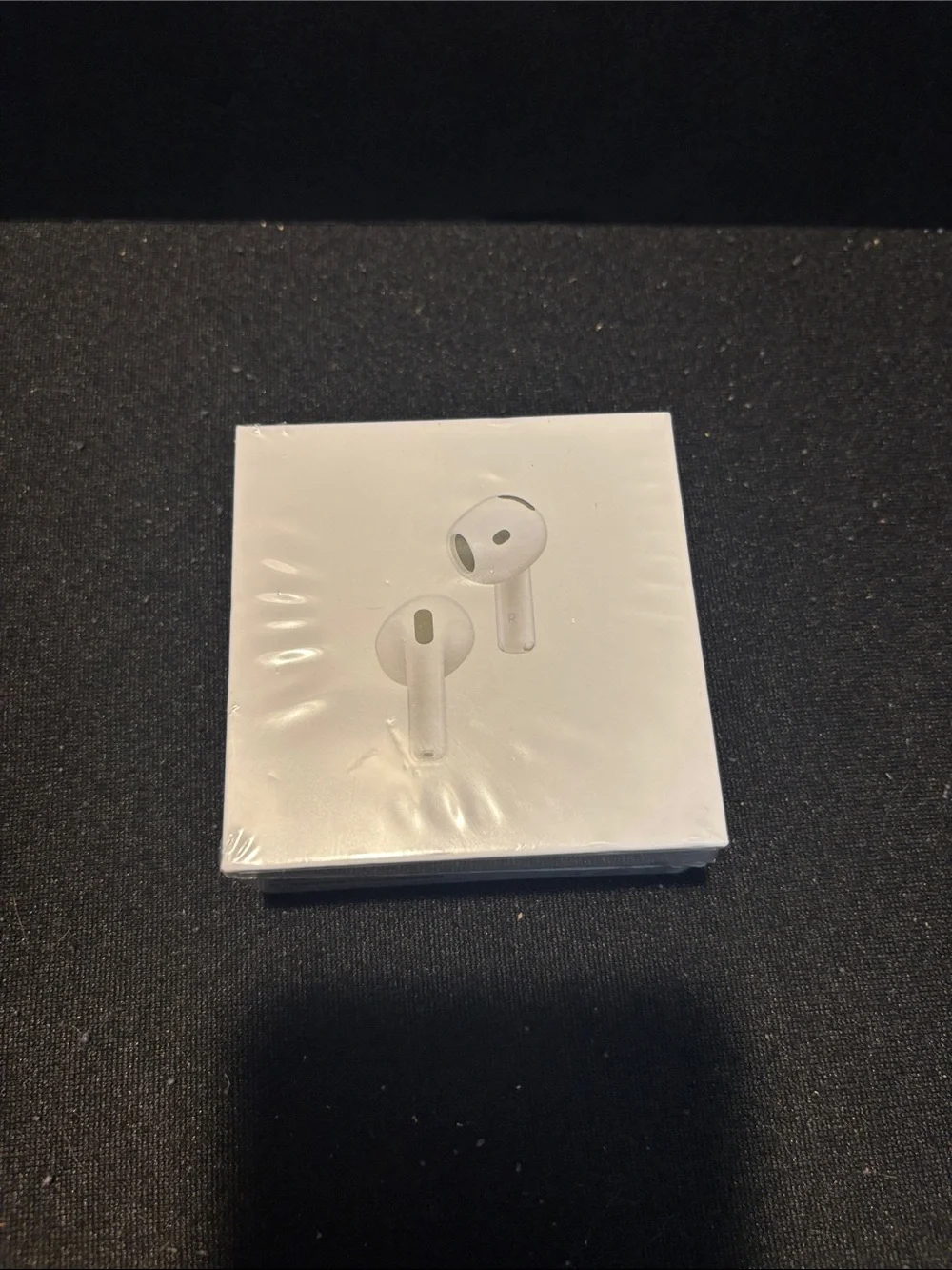 AirPods 4